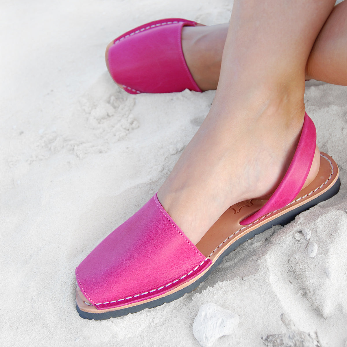 Avarcas Menorcan Sandals Morell in Fuchsia Pink