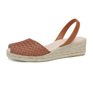 Trenza Low Jute Wedge Espadrilles in Tan