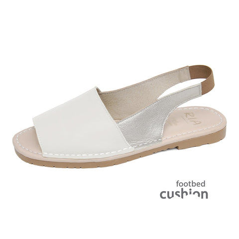 Comfort Sandals in White with Footbed and flexible sole from the Avarcas New Summer Collection