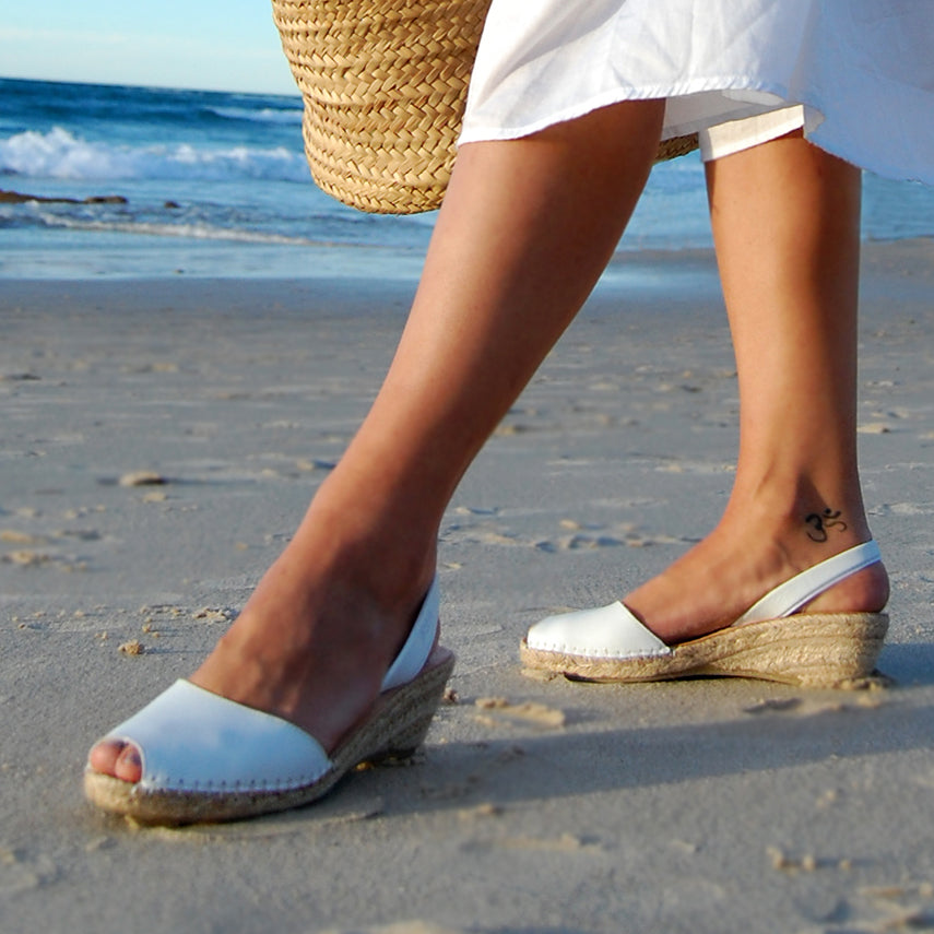 Avarcas Wedge Espadrilles Bosc in White