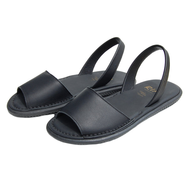 Igora Cushioned Avarcas Sandals in Black