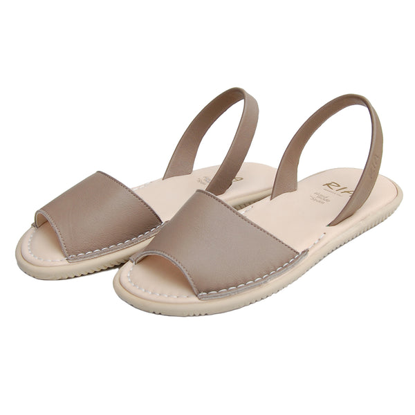 Igora Cushioned Avarcas Sandals in Putty