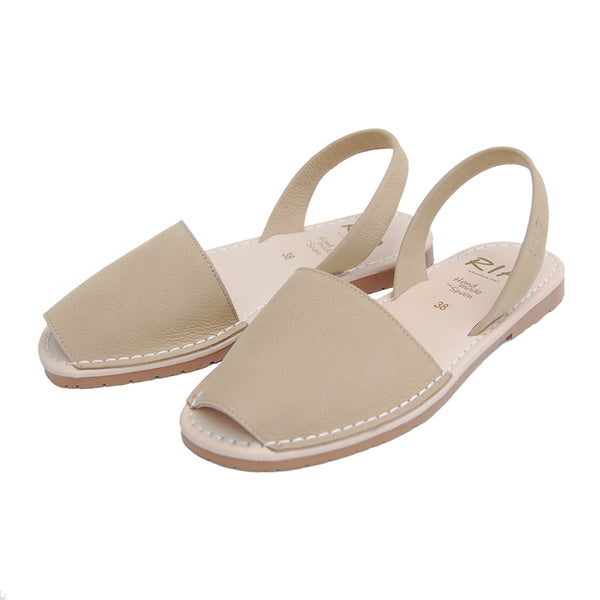 Tierra Cushioned Avarcas Sandals in Beige