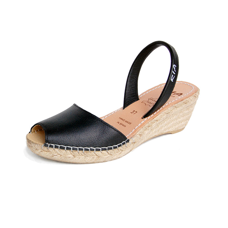 Avarcas Wedge Espadrilles Bosc in Black