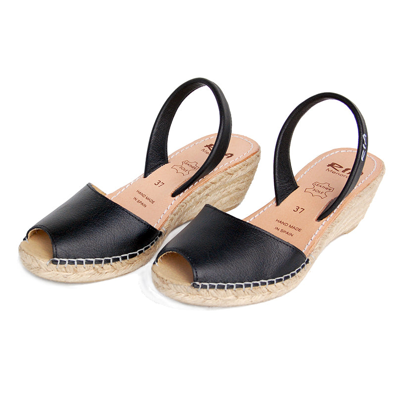 Avarcas Wedge Espadrilles Bosc in Black