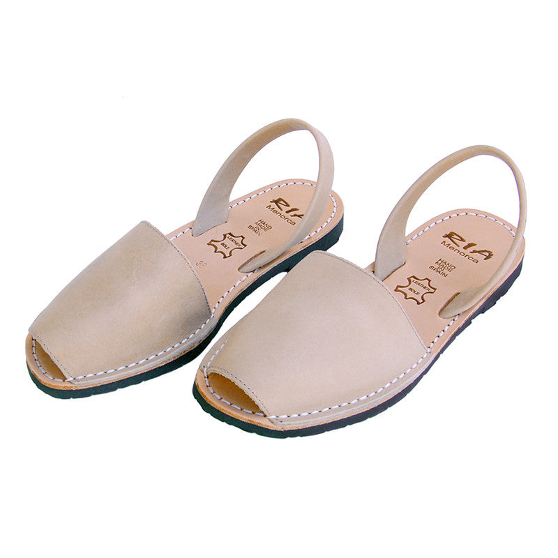 Avarcas Menorcan Sandals Morell in Beige