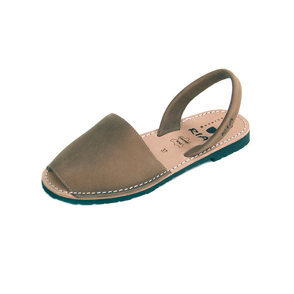 Avarcas Menorcan Sandals Morell in Putty