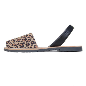 Mancha Avarcas Sandals in Leopard